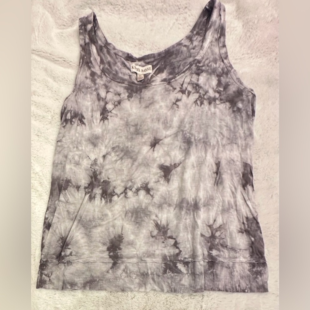 Knox Rose Gray Tie-Dye Tank Top